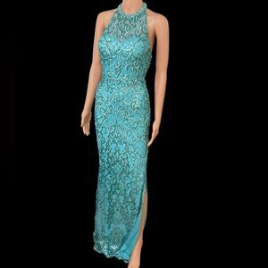 Formal Sea Mist Sz. 0 Embellished Formal Gown